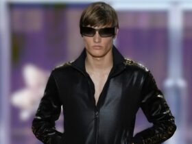 João Hilbert na Gucci SS27 em Milão